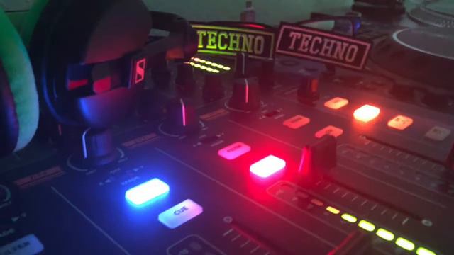 Techno Selection смотреть онлайн