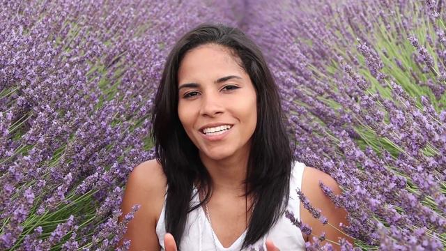 Aceite esencial de Lavanda - Para que sirve смотреть онлайн