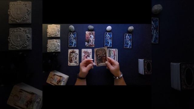 Прогноз на август 2024 г. для четырех Королев ♥️♠️♦️♣️.