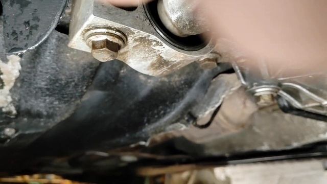 Снятие переднего рычага Пассат Б6, Б7.