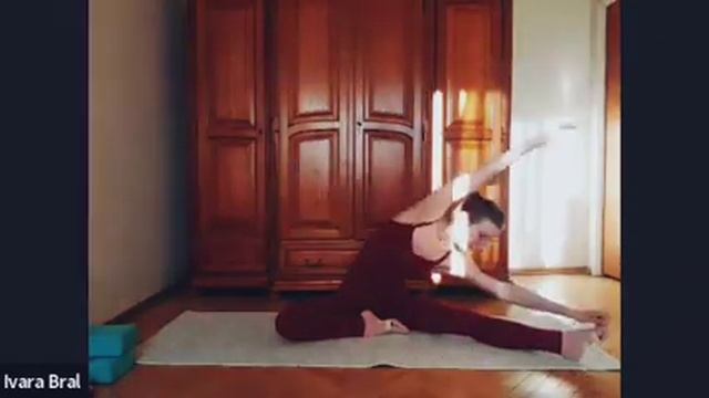 Растяжка за 15 минут. Начальный уровень смотреть онлайн