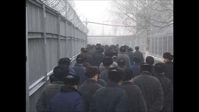 Жара в тюрьме смотреть онлайн