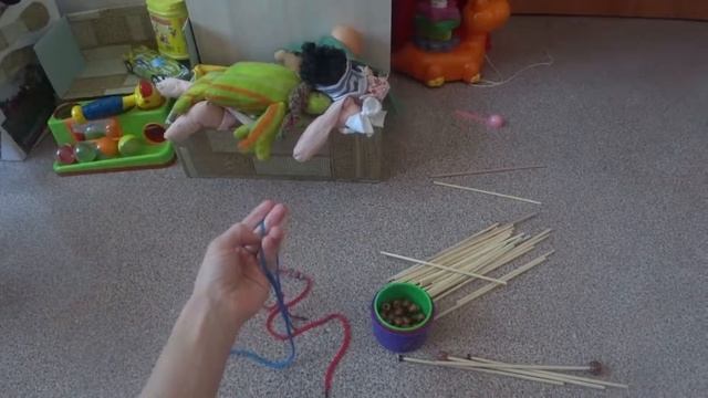 Еще один способ развивать мелкую моторику ребенка 1-2 лет смотреть онлайн