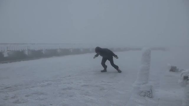 ВЕТЕР ПРОТИВ ЧЕЛОВЕКА . смотреть онлайн