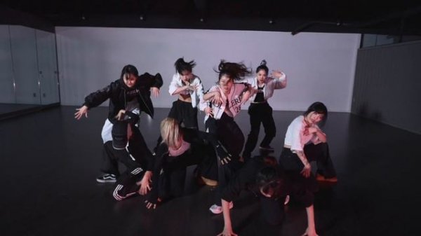 ALNW | 3D, WIKI WIKI, BLESSED | RHS