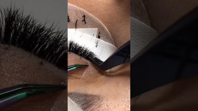 #lashes смотреть онлайн