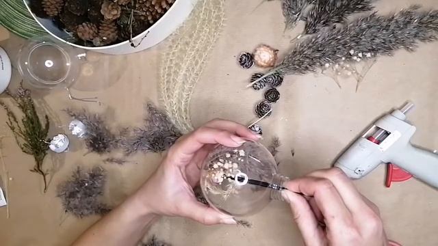 Новогодние шары на ёлку _своими руками_ новогодний декор_ Украшаем ёлку _Christmas decorations смотреть онлайн