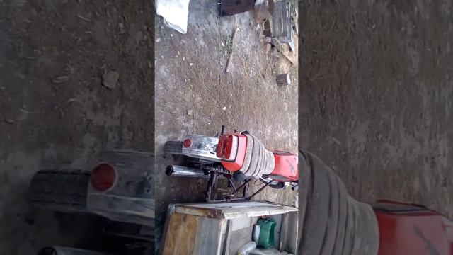 Работа двигателя Иж Планета 5 смотреть онлайн