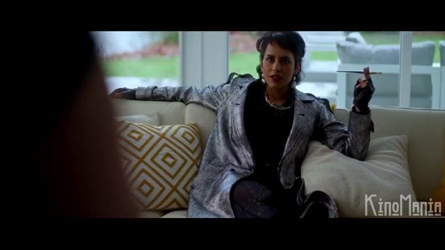 Robit Xotin O'ziga ROBOT XOTIN Sotib Olgan Politsiyachi U Bilan Xar Xil Ishlar