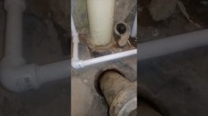 Расчеканка чугунной трубы при помощи WD-40