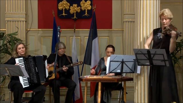 Spectacle musical et poétique de Svetlana Petrakova et du quatuor Doucha смотреть онлайн