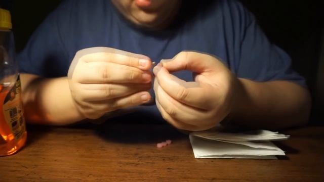 Фингерборд. Как чистить колеса. Fingerboard. How to clean the wheels. смотреть онлайн