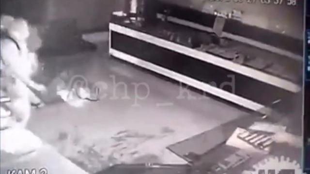 Ограбление ювелирного магазина в Краснодарском крае смотреть онлайн