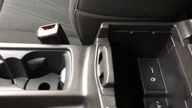 2016 Ford Focus SE + Back Up Camera Review | Island Ford смотреть онлайн