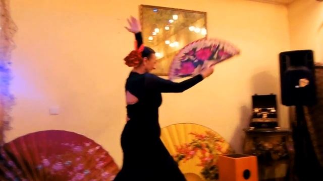 ЭСМИРА. Фламенко. ОГОНЬ И ПРОХЛАДА ИСПАНСКОГО ВЕЕРА смотреть онлайн