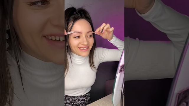 Содрала брови. Отковыряла корочки. Перманентный макияж бровей #татуажпитер #перманентныймакияж смотреть онлайн