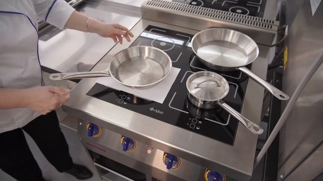 Экскурсия по второму корпусу по ГПОУ ЮТК им. Павлючкова Г.А. смотреть онлайн