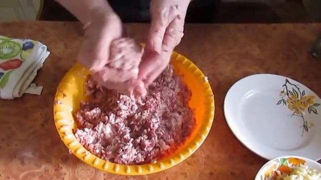 Ёжики с рисом и сыром в духовке. Hedgehogs with rice and cheese in the oven. смотреть онлайн