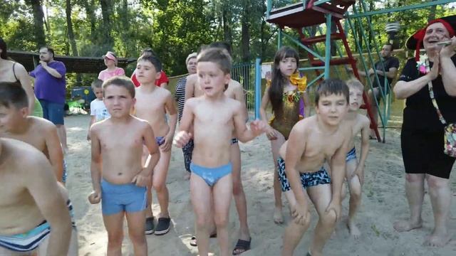 «Spark Camp - Іскра». Гавайська вечірка. смотреть онлайн