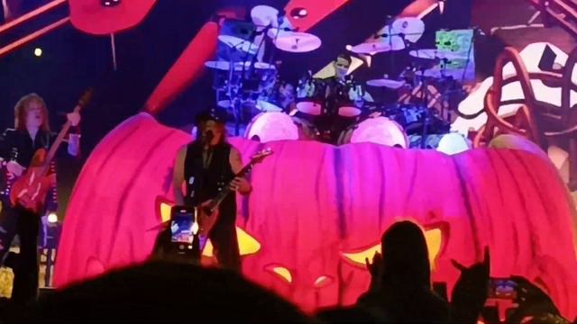 helloween - kai Hansen's medley live in Release Athens festival 2023 смотреть онлайн
