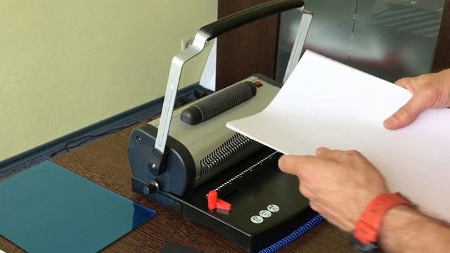 Обзор и принцип работы биндера на спиральную пружину YD-U628 смотреть онлайн