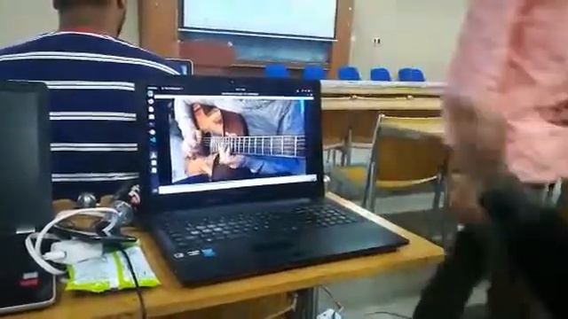 Look based Media Player with Hand Gesture Recognition- OpenCV, Tensorflow and Python смотреть онлайн