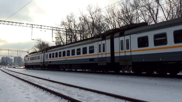 Электропоезд ЭД4М-0458 сообщением "Кубинка 1 - Лобня" (МЦД-1) смотреть онлайн