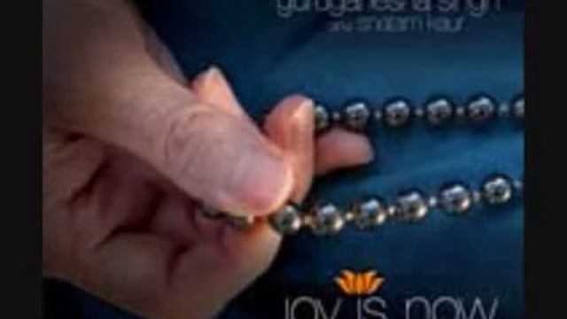 HARI OM by GuruGanesha Singh featuring Snatam Kaur смотреть онлайн