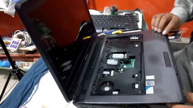 Laptop disassembly guide (Toshiba Satellite L300) смотреть онлайн
