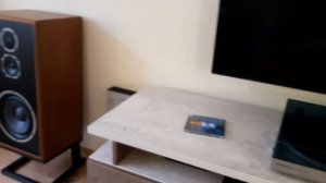 Тест полочной акустики KLH Model Five