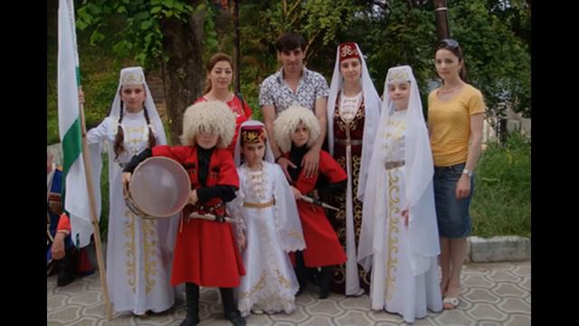 Почему русские мало рожают? смотреть онлайн