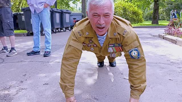 94 года Воздушному Десанту России. Песня и марш Советских Десантников