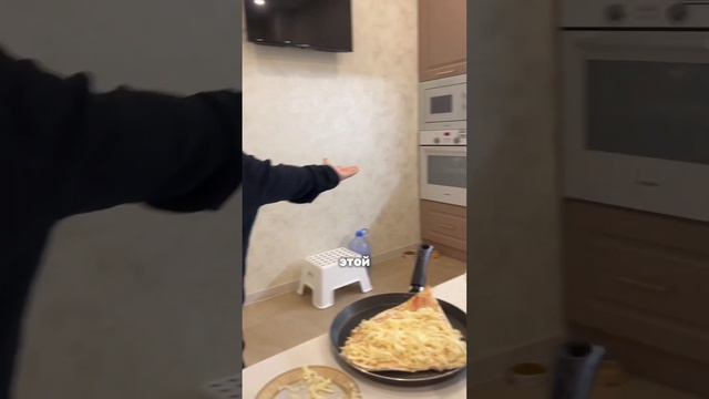 Пицца от Макара на сковороде за 10 минут смотреть онлайн