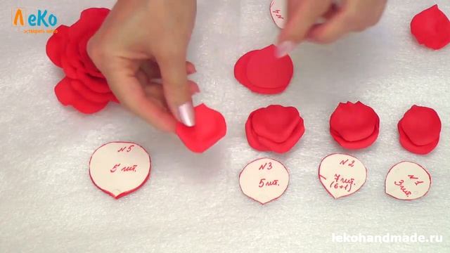 Самый классический вариант розы из фоамирана. смотреть онлайн