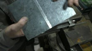 Виды фальцевых соединений. №1 Одинарный лежачий фальц.