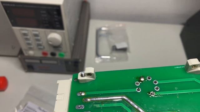 ROETEST Tube Tester Build Part 3; Socket Boxes & Box Receiver, Mounting on the Front Panel смотреть онлайн