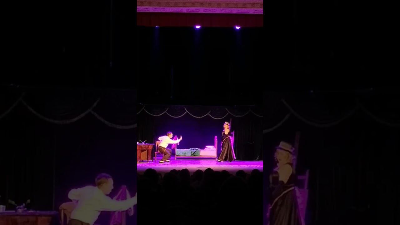 Фрагмент спектакля "Ох уж эти жёны". ТЮЗ смотреть онлайн