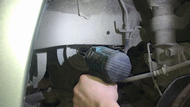 Демонтаж двигателя Хонда Стрим. Dismantling Of The Honda Stream Engine.