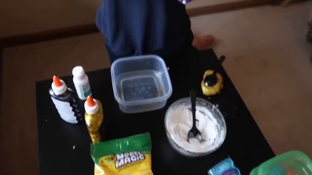 Делаю МАСЛО СЛАЙМ ЛИЗУН С ВОЗДУШНЫМ ПЛАСТИЛИНОМ Чёрный Золотой лизуны смотреть онлайн