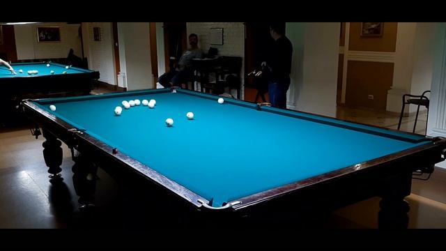 С разбоя 5 шаров с кия в партии по американке в русском бильярде смотреть онлайн