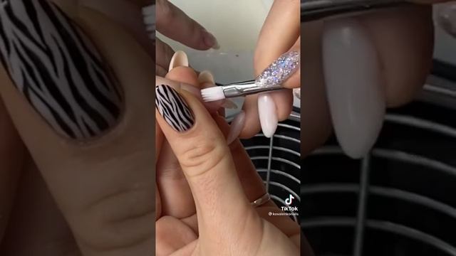 Маникюр + история ❤ смотреть онлайн