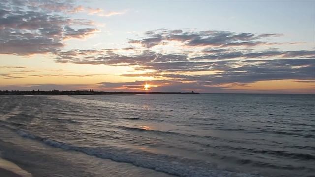 Beautiful Sunset / Закат в море / Музыка моря Wave Sounds + NO MUSIC смотреть онлайн