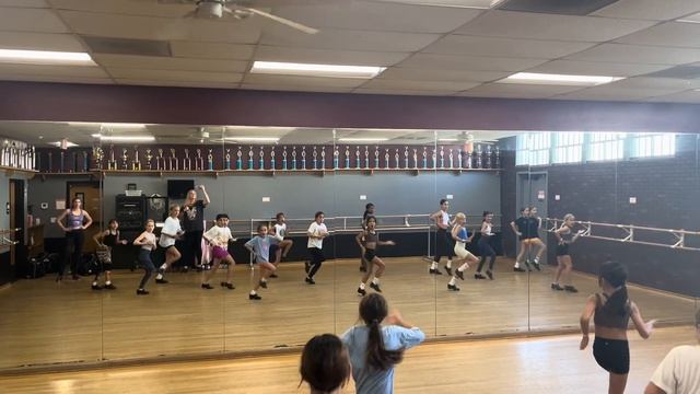 Java 10/14 (w/music) смотреть онлайн