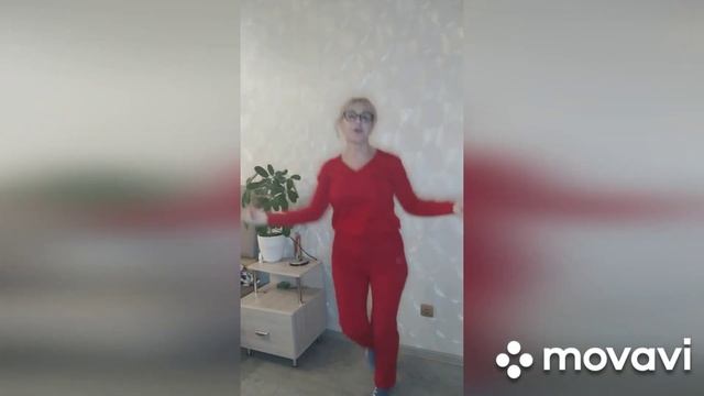 Обычная зарядка пенсионерки.60+ смотреть онлайн