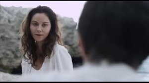 Карина красная