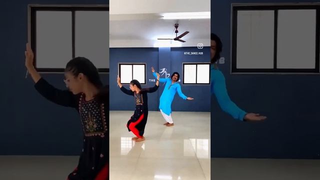 Bollywood & semi classical | Apne hi rang | #short #youtubeshorts #manishbhati #dance #explore смотреть онлайн