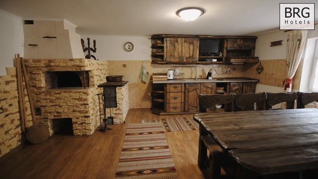 Відчуйте магію гір у Emerald House, де є все для вашого комфорту смотреть онлайн