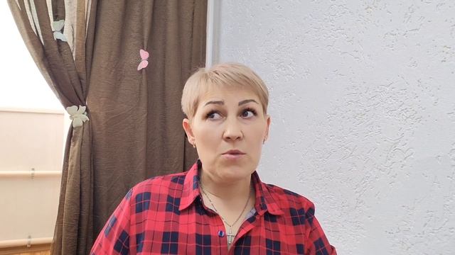 О красителе Эстель принс+. Для седых волос. Как применять. смотреть онлайн