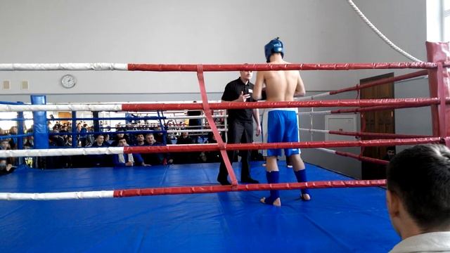 Артем Пугач-Солтанов Владислав: Чемпионат Украины по К-1 в весовой 90+ кг 24.01.2016 ХНУВС смотреть онлайн