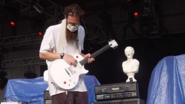 A Beginner's Guide to Buckethead смотреть онлайн